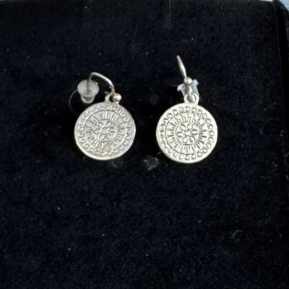 Silvertone floral stamped design earrings for pierced ears